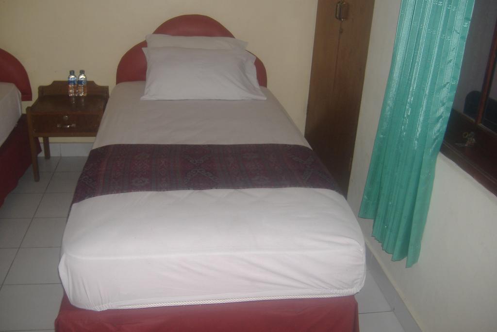 Mustika Inn Kuta  Ruang foto