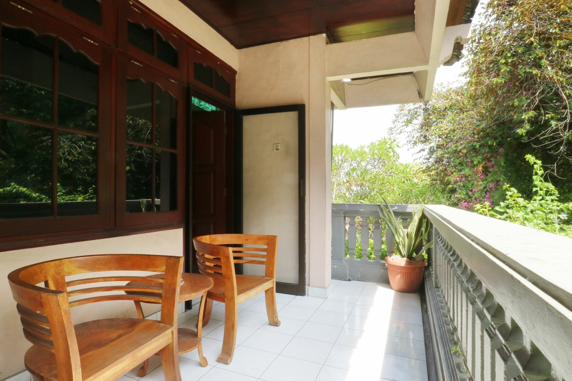 Mustika Inn Kuta  Bagian luar foto